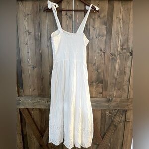 Jessica Simpson Tie Shoulder White Midi Sundress with embroidery detail L NWT